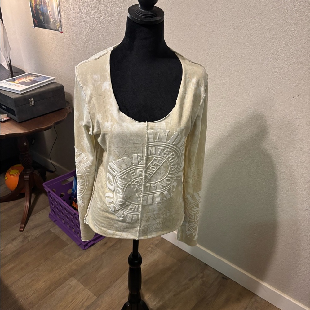 Closed Large long sleeve tan tee